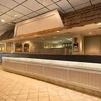 Hotel Ramada Msp Airport At The Mall 3*